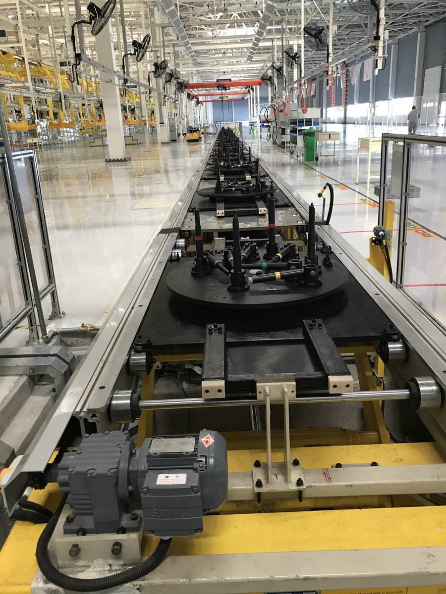 發動機分裝輥道